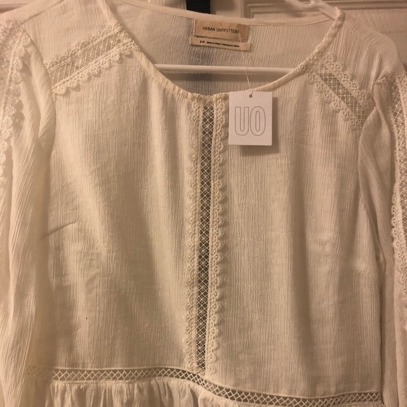 NWT Urban Outfitters Lace Long Sleeve Top - Picture 2 of 2